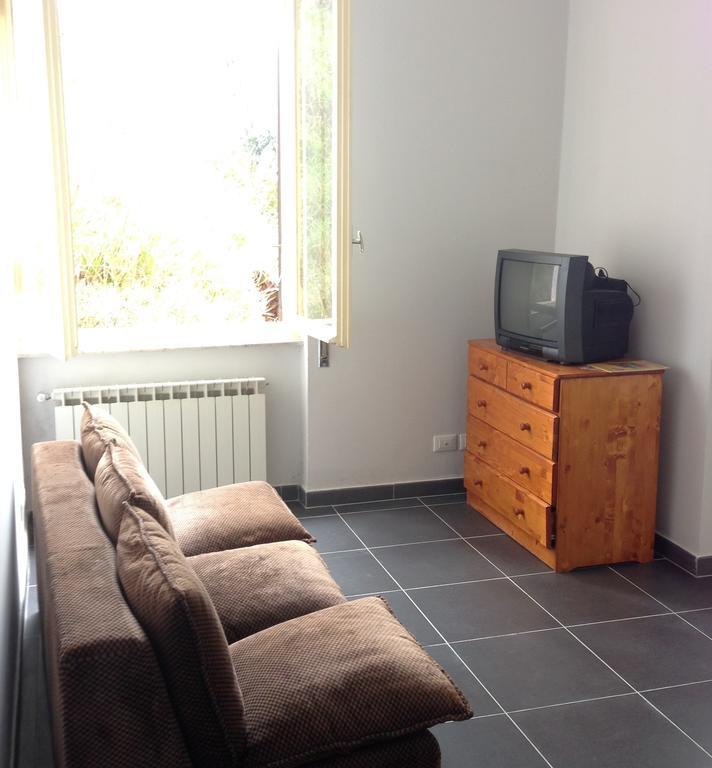 Martino Appartamento Levanto Zimmer foto